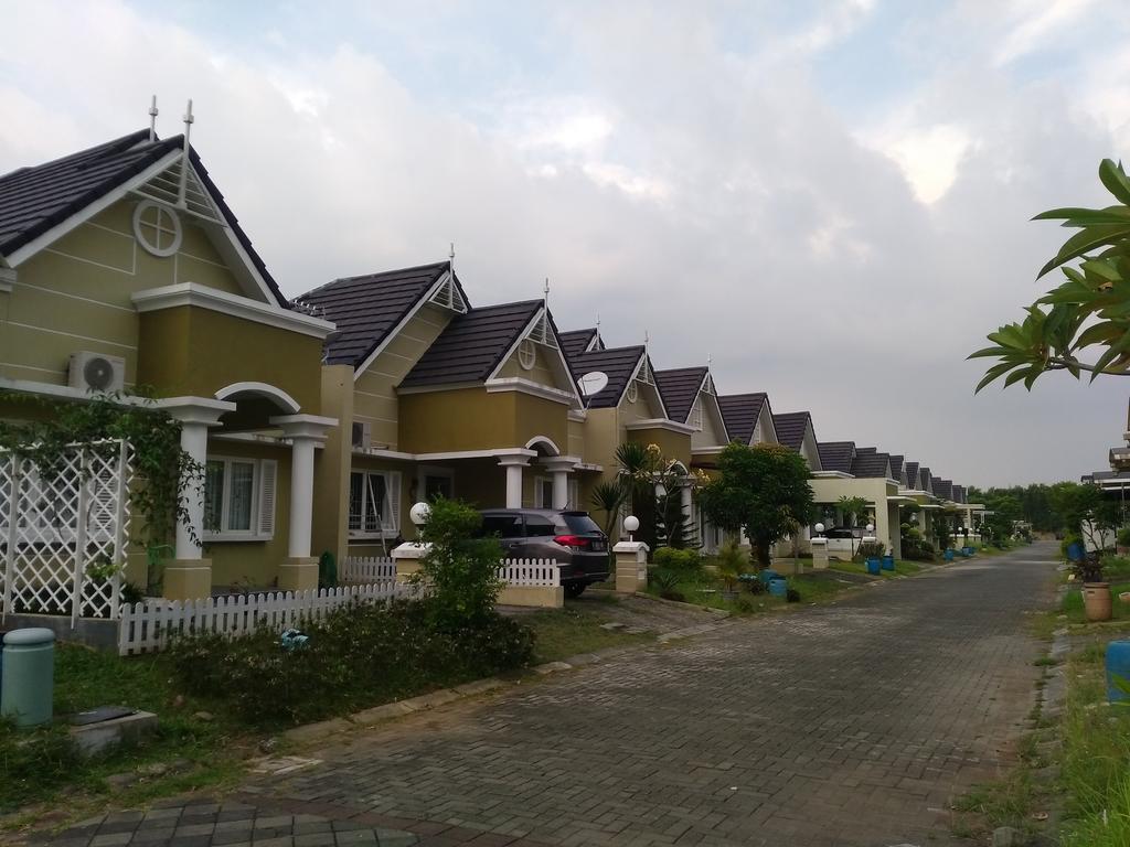 Jasmine Park Guest House Semarang Dış mekan fotoğraf