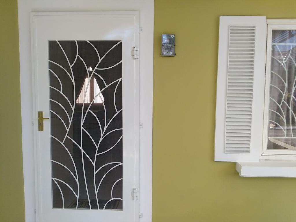 Jasmine Park Guest House Semarang Dış mekan fotoğraf
